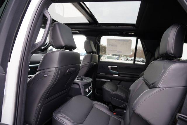 new 2025 Ford Expedition car, priced at $83,990