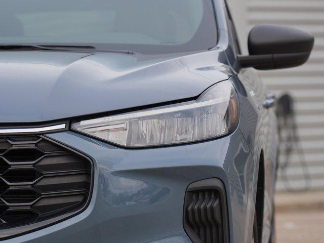 used 2023 Ford Escape car, priced at $25,436