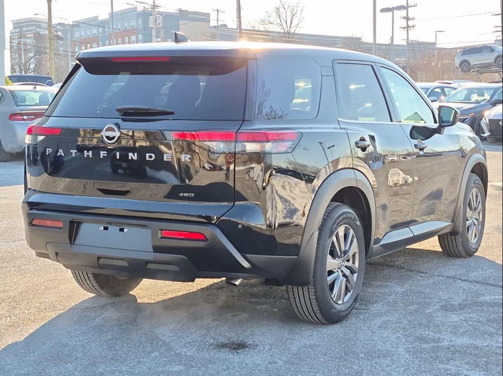 new 2026 Nissan Pathfinder car, priced at $41,675