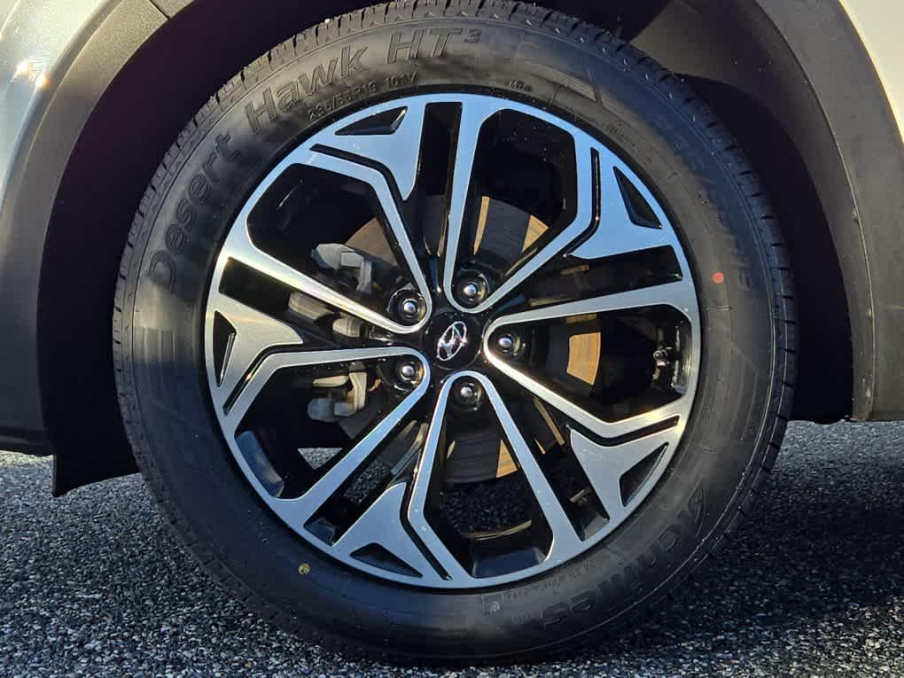 used 2020 Hyundai Santa Fe car, priced at $17,647