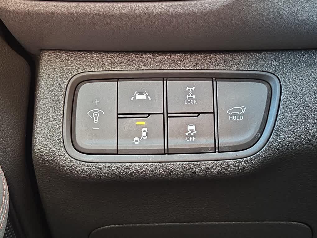 used 2020 Hyundai Santa Fe car, priced at $17,647