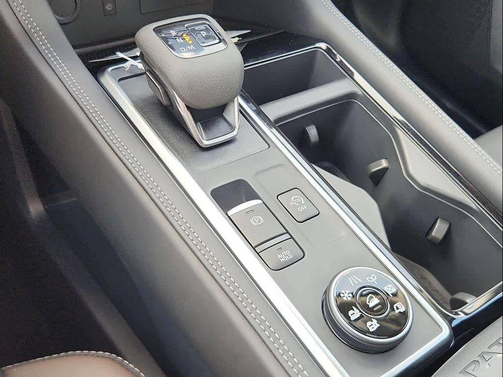 new 2025 Nissan Pathfinder car, priced at $50,549