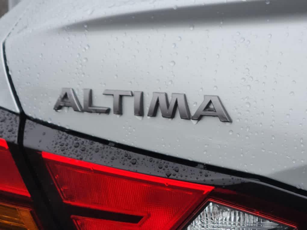 new 2025 Nissan Altima car, priced at $29,308