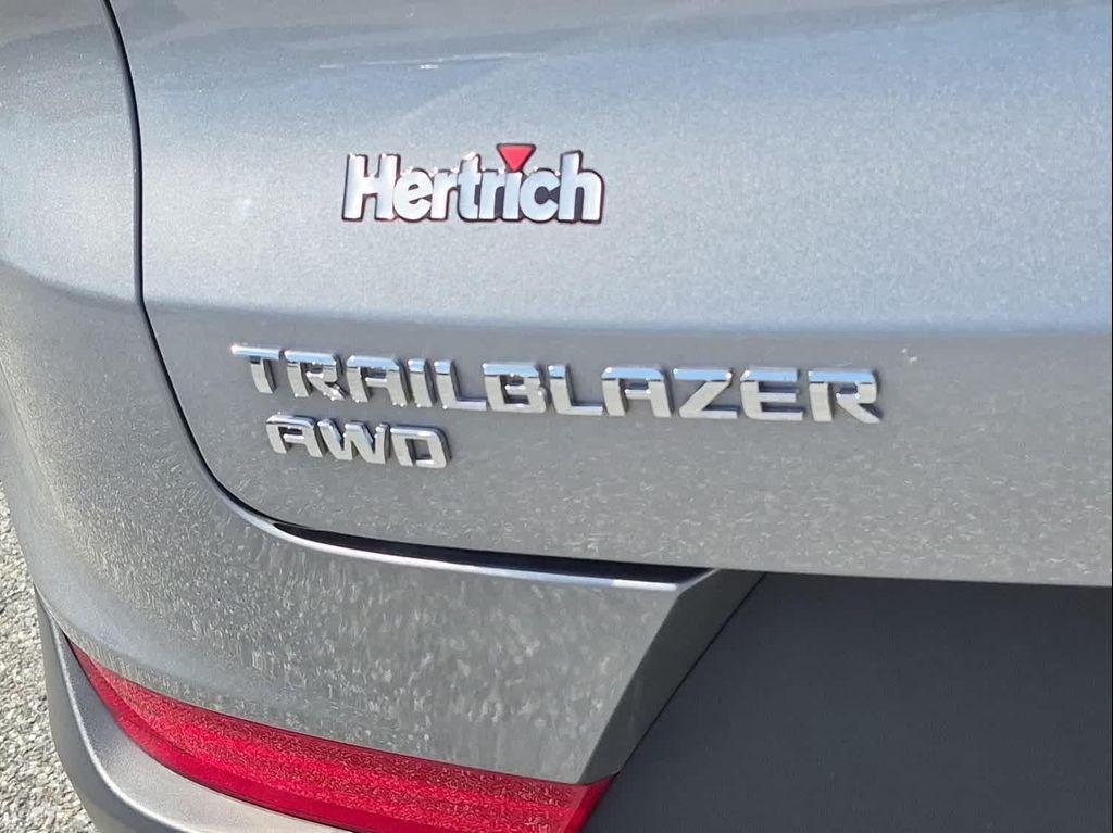 used 2023 Chevrolet TrailBlazer car, priced at $21,777