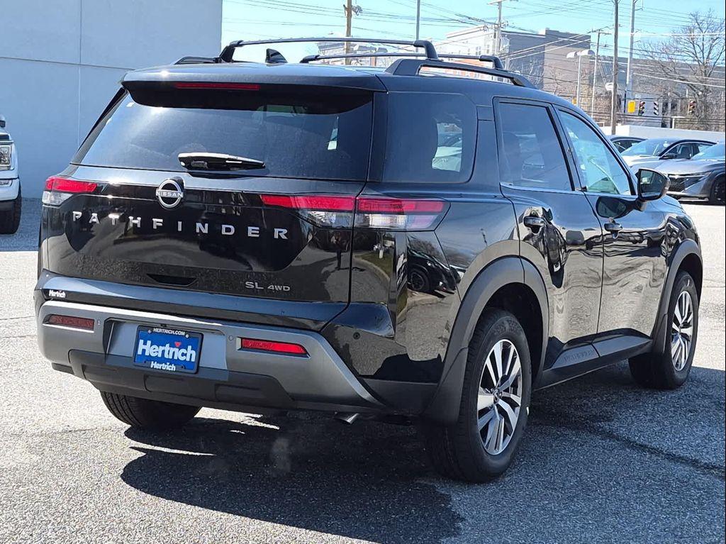 new 2026 Nissan Pathfinder car, priced at $43,921