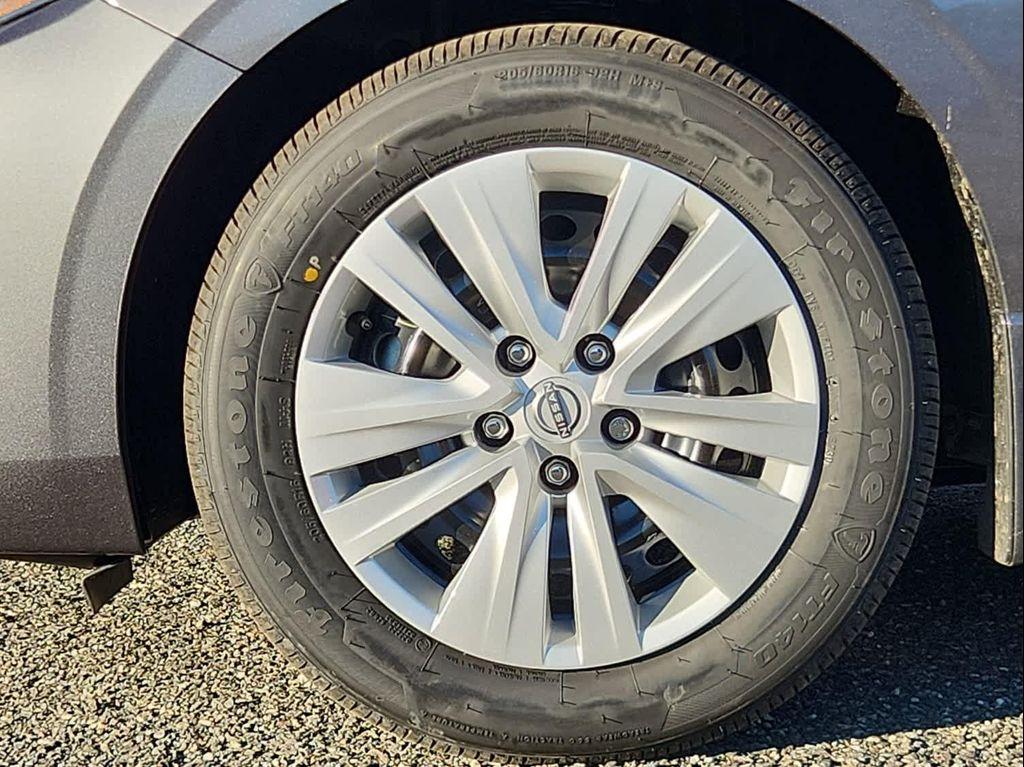 new 2025 Nissan Sentra car, priced at $22,350