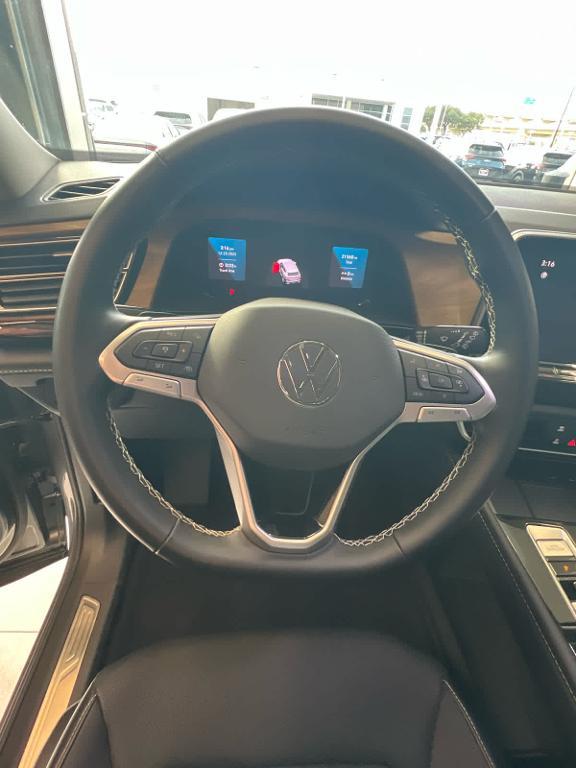 used 2024 Volkswagen Atlas car, priced at $29,997