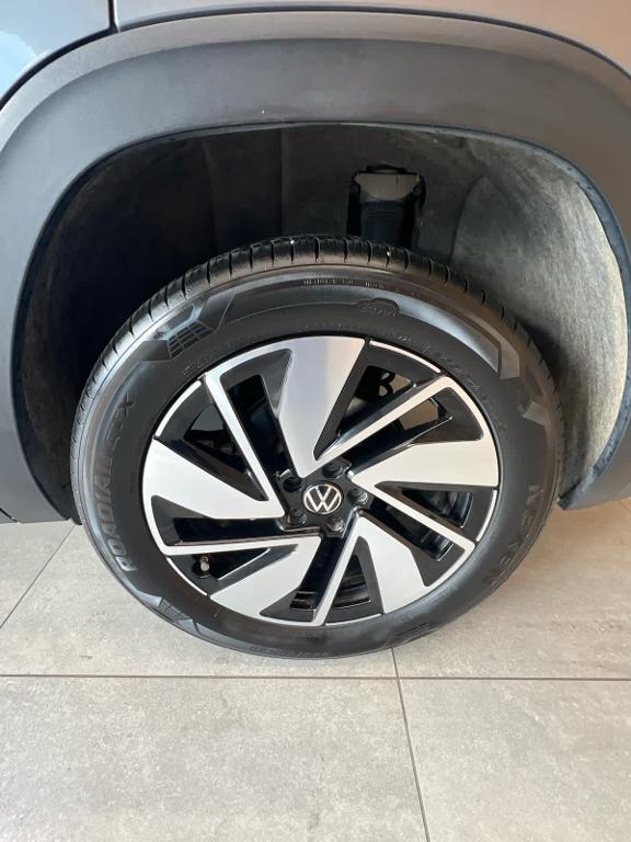 used 2024 Volkswagen Atlas car, priced at $29,997