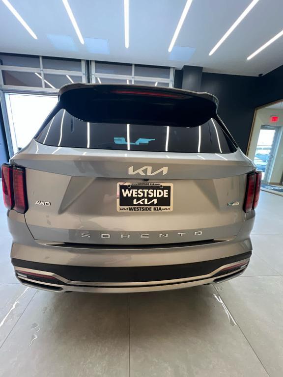 used 2022 Kia Sorento Hybrid car, priced at $27,997