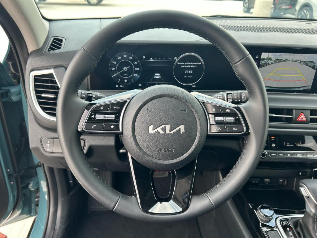 new 2025 Kia Seltos car, priced at $28,485