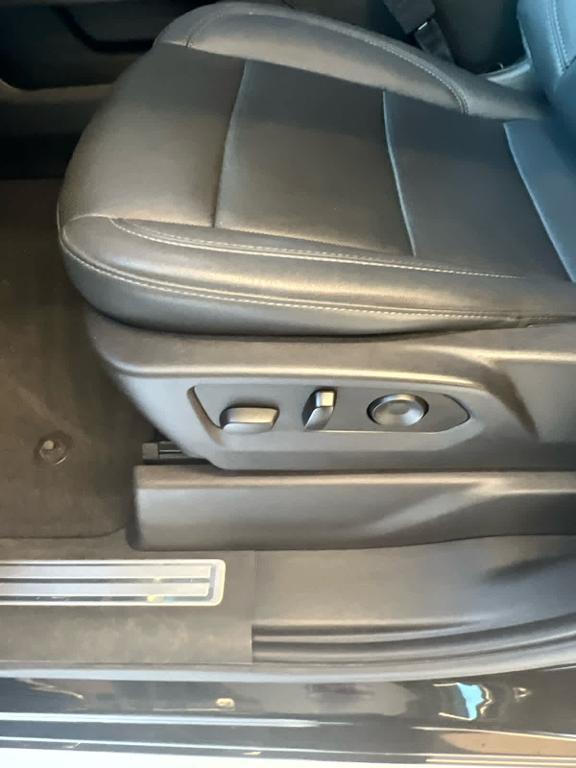 used 2023 Chevrolet Silverado 1500 car, priced at $41,234