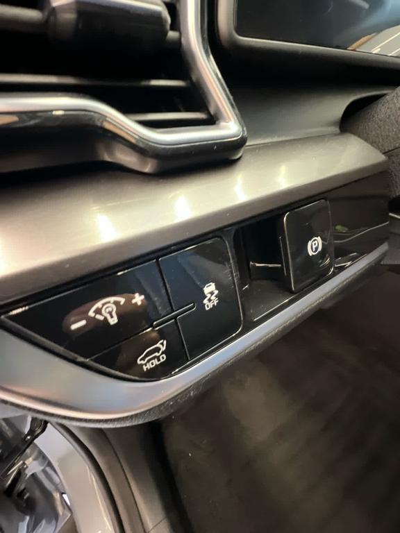 used 2025 Kia Sportage car, priced at $28,997