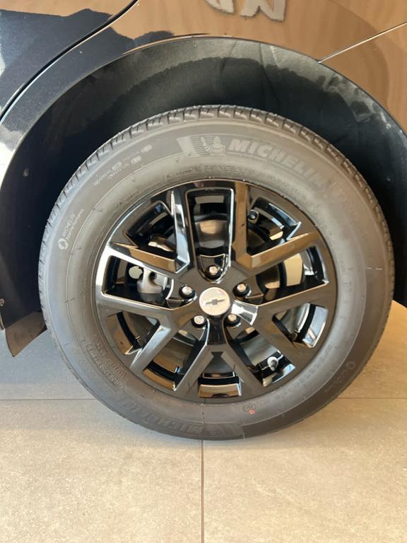 used 2022 Chevrolet Equinox car, priced at $19,987