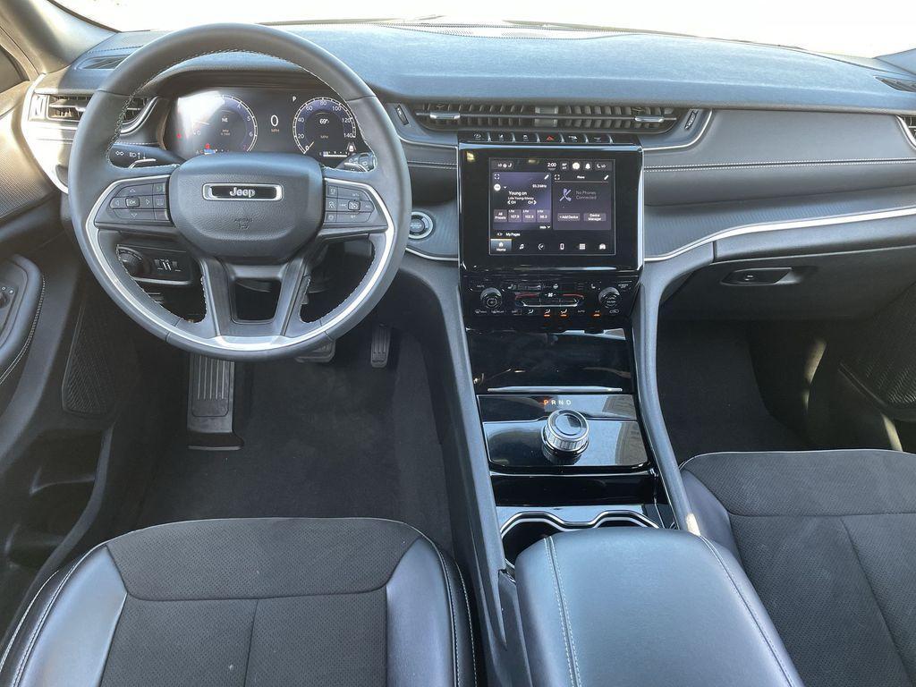 used 2023 Jeep Grand Cherokee L car, priced at $30,769