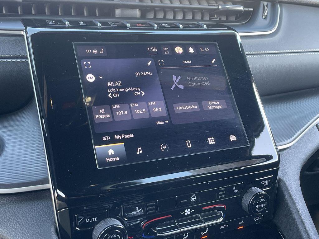 used 2023 Jeep Grand Cherokee L car, priced at $30,769