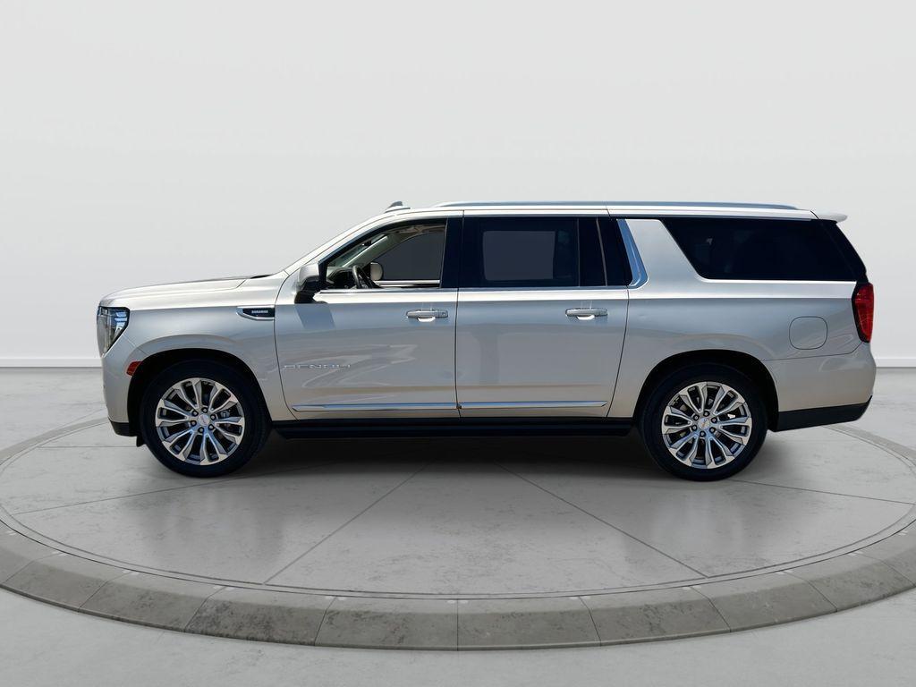 used 2023 GMC Yukon XL car, priced at $49,900