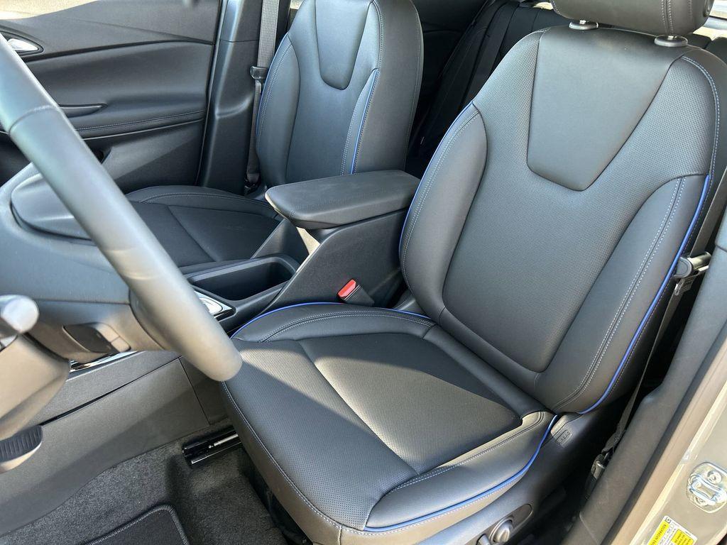 new 2026 Buick Encore GX car, priced at $33,770