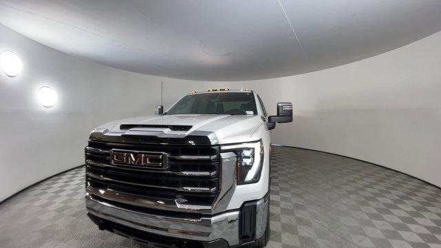 used 2025 GMC Sierra 2500 car, priced at $74,900