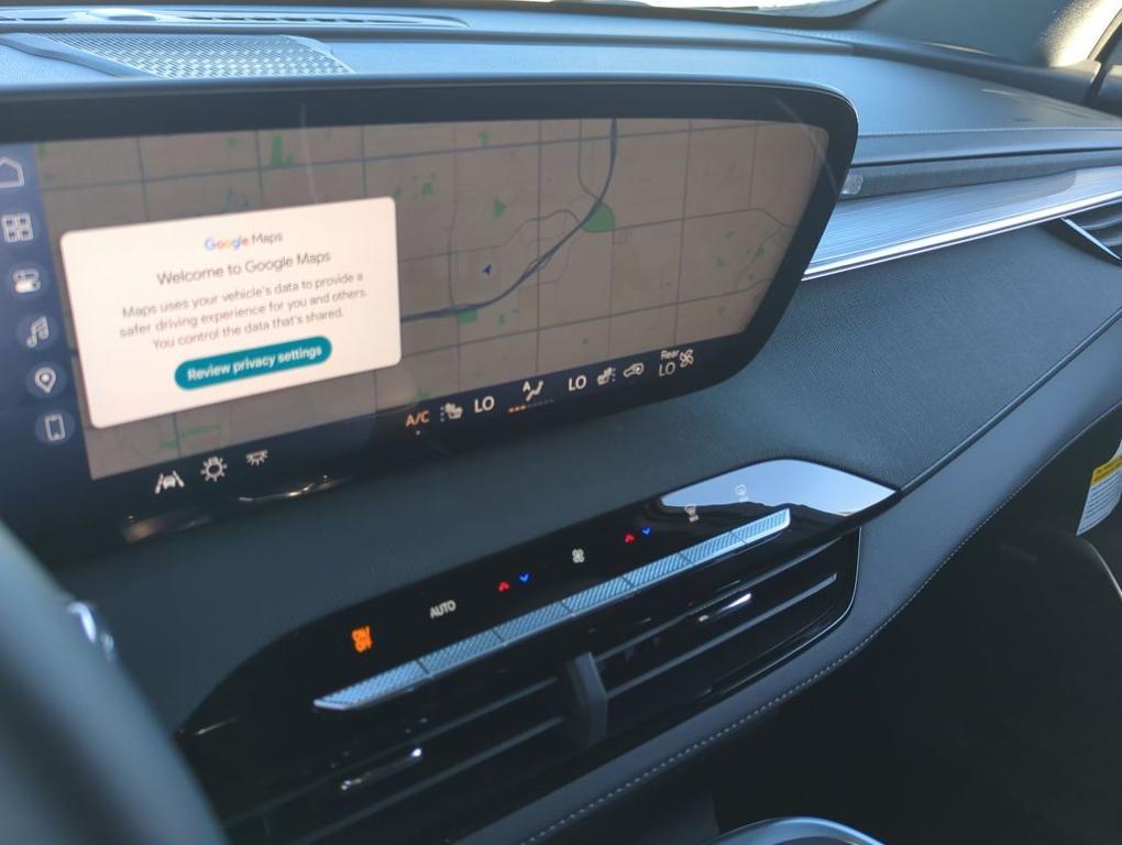 used 2025 Buick Enclave car, priced at $36,654