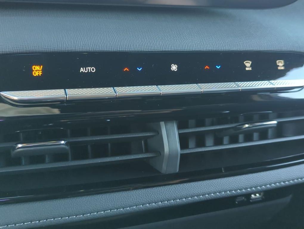 used 2025 Buick Enclave car, priced at $36,654