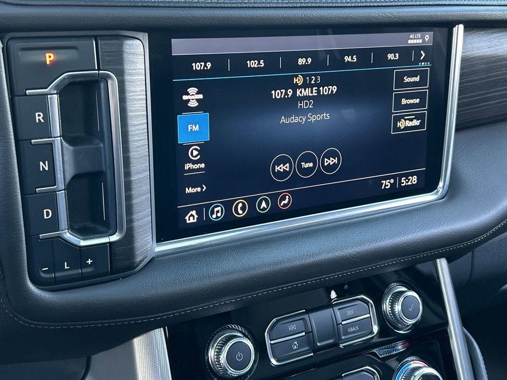 used 2021 GMC Yukon XL car, priced at $42,900