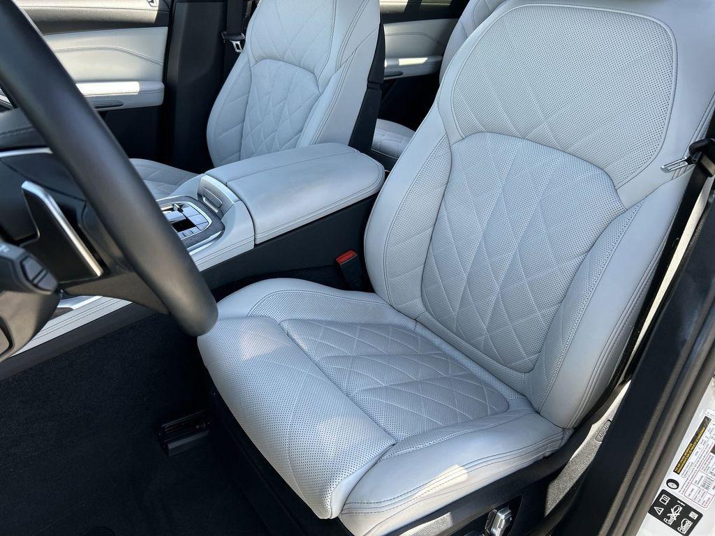 used 2024 BMW X7 car, priced at $66,193