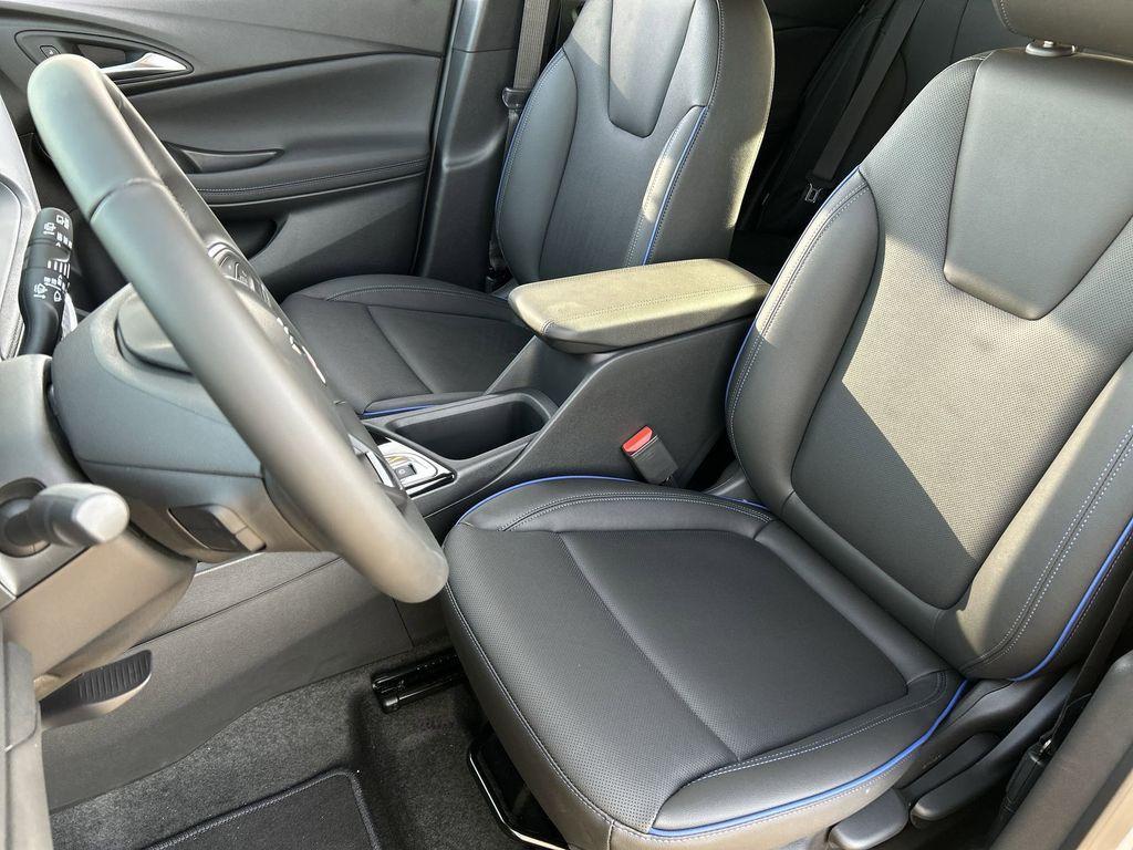 new 2026 Buick Encore GX car, priced at $28,190