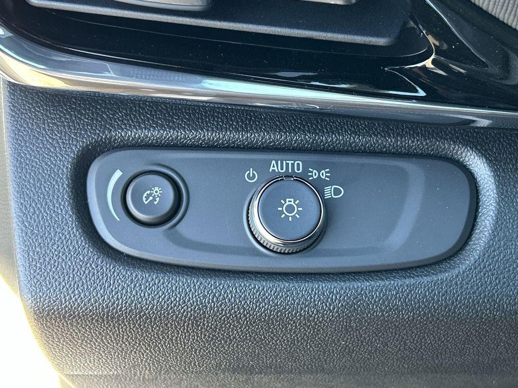 new 2026 Buick Envista car, priced at $28,540