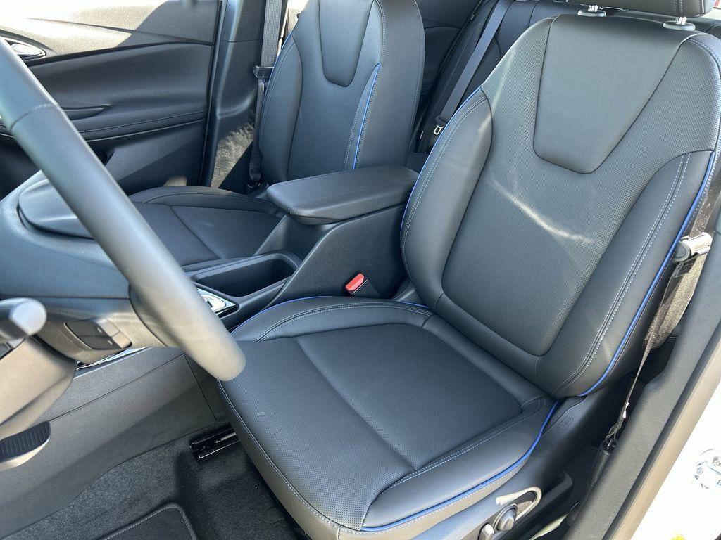 new 2026 Buick Encore GX car, priced at $33,275