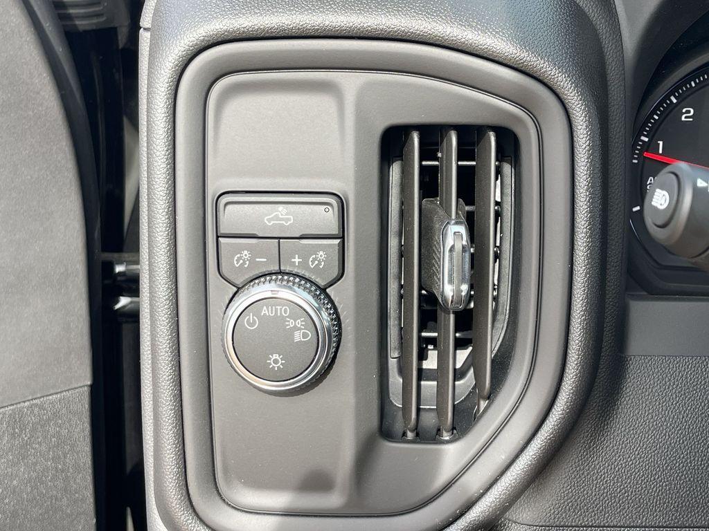 new 2026 GMC Sierra 1500 car, priced at $41,600