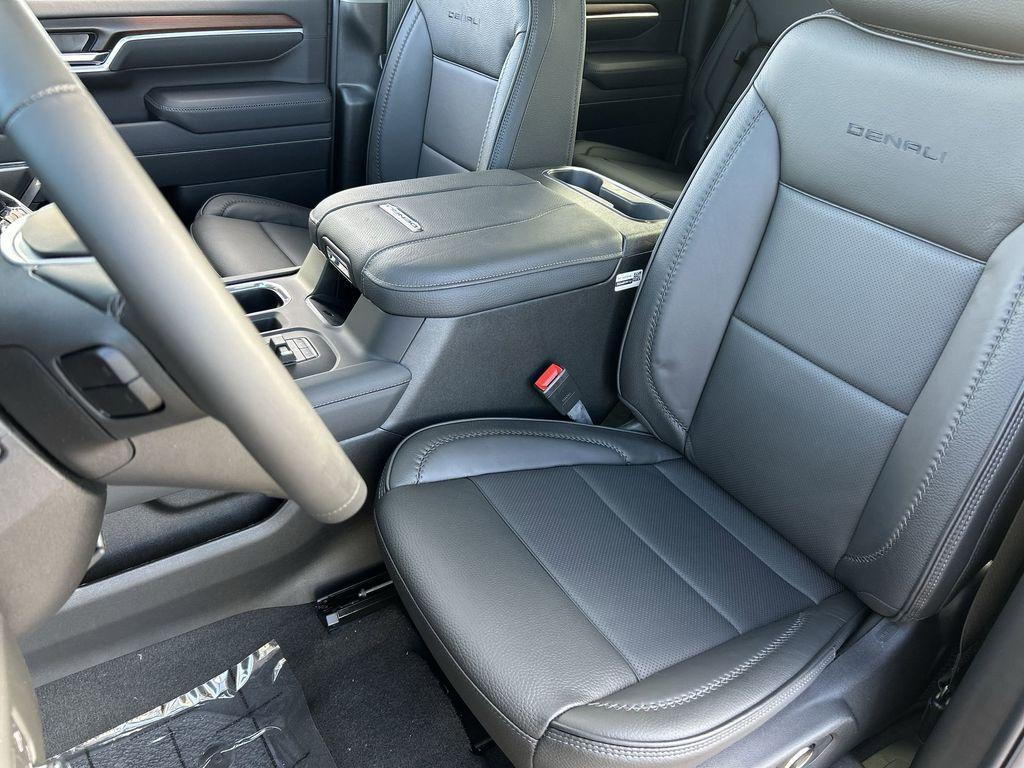 new 2026 GMC Sierra 3500 car, priced at $82,070
