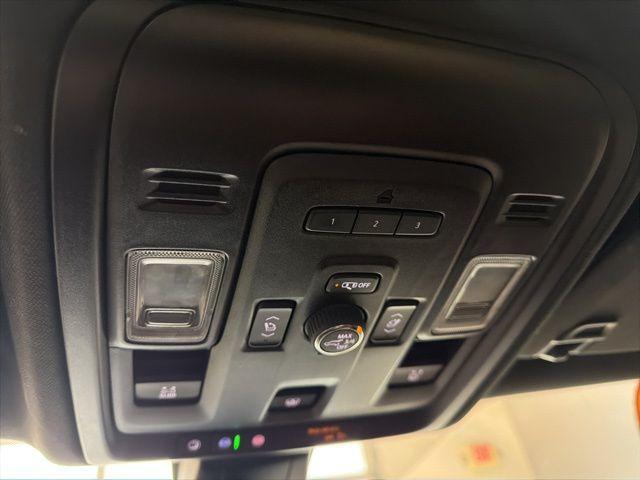 used 2022 GMC Yukon car, priced at $47,774