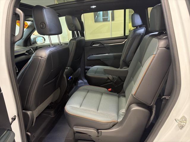 used 2025 GMC Acadia car, priced at $46,989