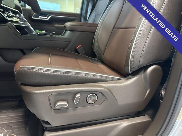 new 2026 GMC Sierra 3500 car, priced at $89,666