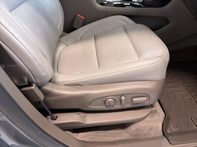 used 2019 Chevrolet Traverse car, priced at $21,727