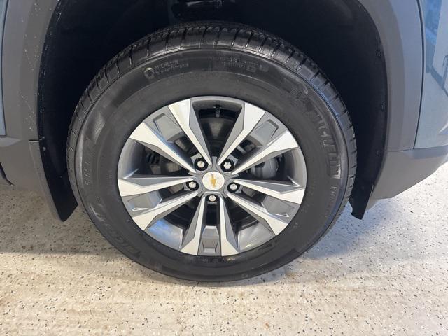 new 2026 Chevrolet Equinox car, priced at $36,491