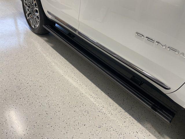 used 2024 GMC Yukon car, priced at $81,628