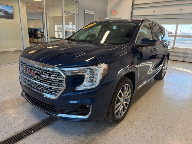 used 2023 GMC Terrain car, priced at $27,989