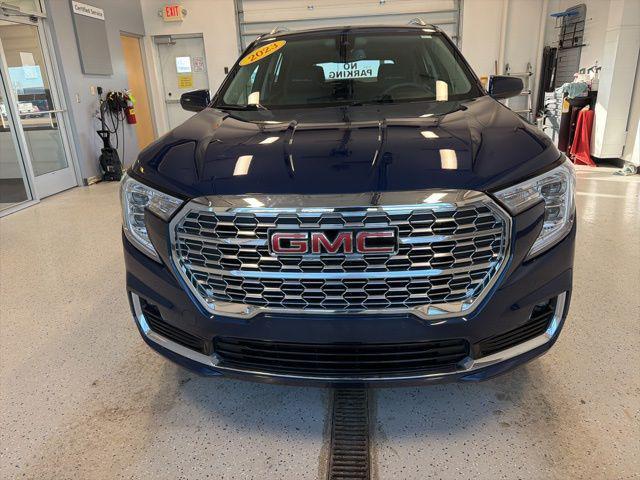 used 2023 GMC Terrain car, priced at $27,989
