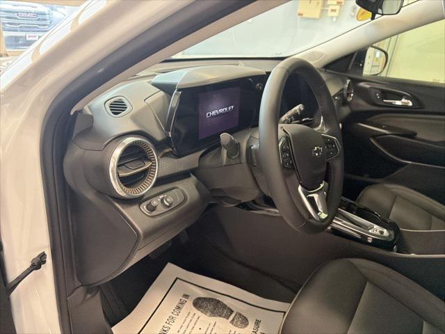 used 2025 Chevrolet Trax car, priced at $23,808