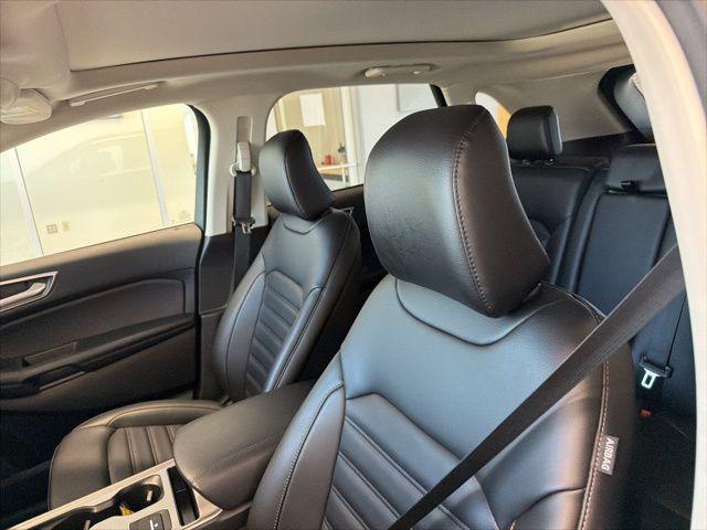used 2023 Ford Edge car, priced at $30,603