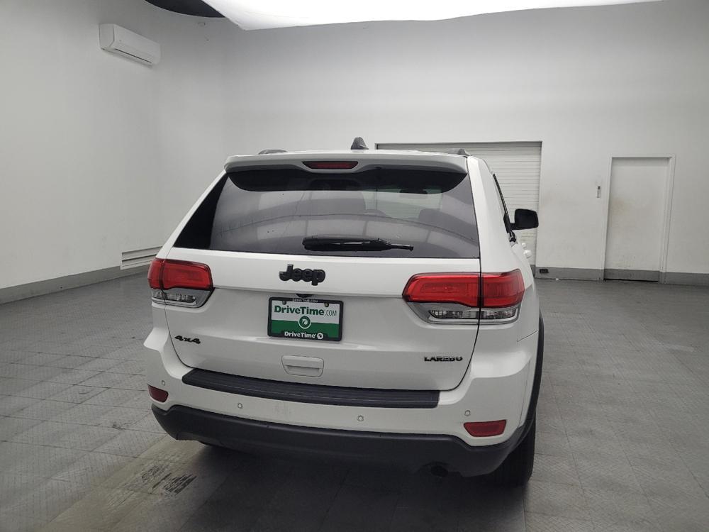 used 2016 Jeep Grand Cherokee car, priced at $17,295