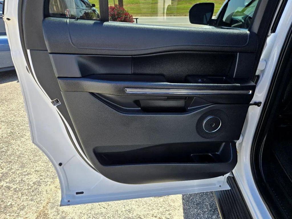 used 2021 Ford Expedition car, priced at $24,991