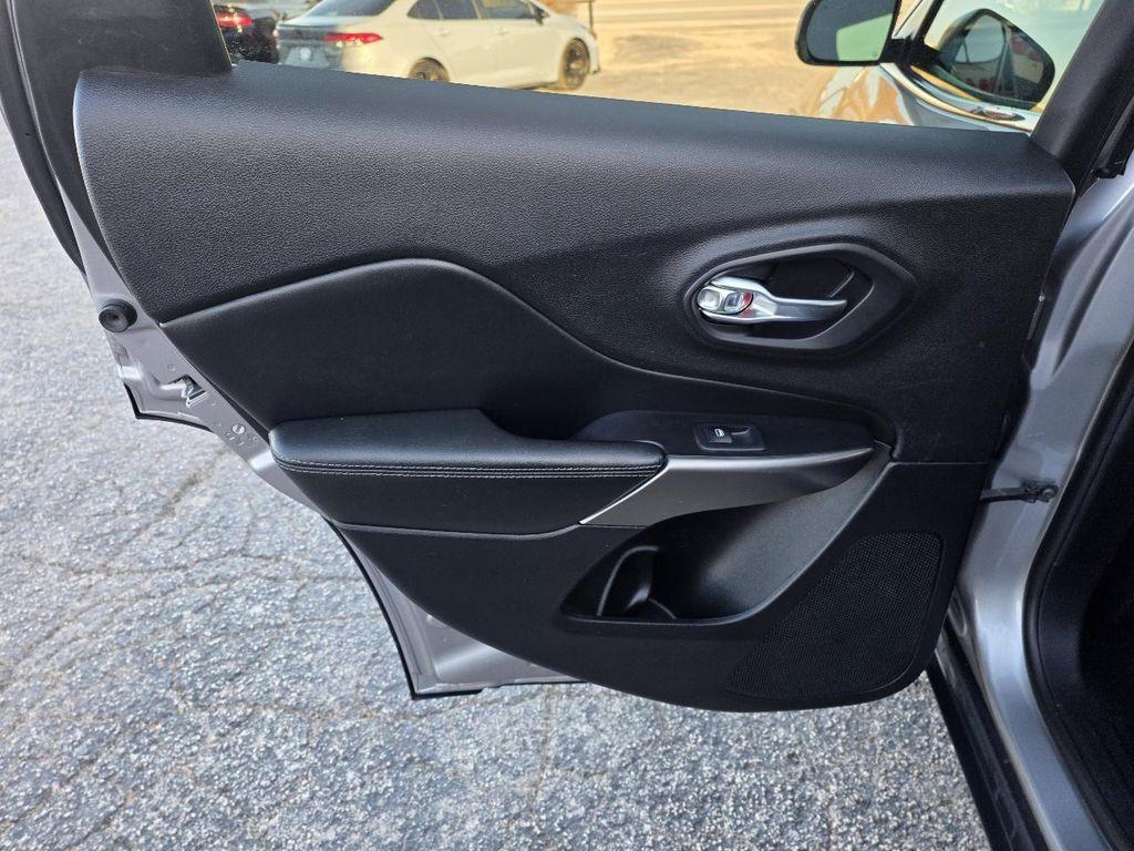 used 2020 Jeep Cherokee car, priced at $16,991