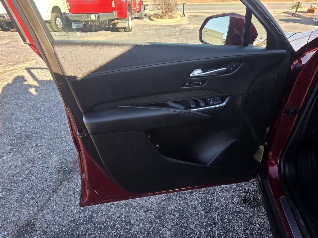 used 2019 Cadillac XT4 car, priced at $23,591