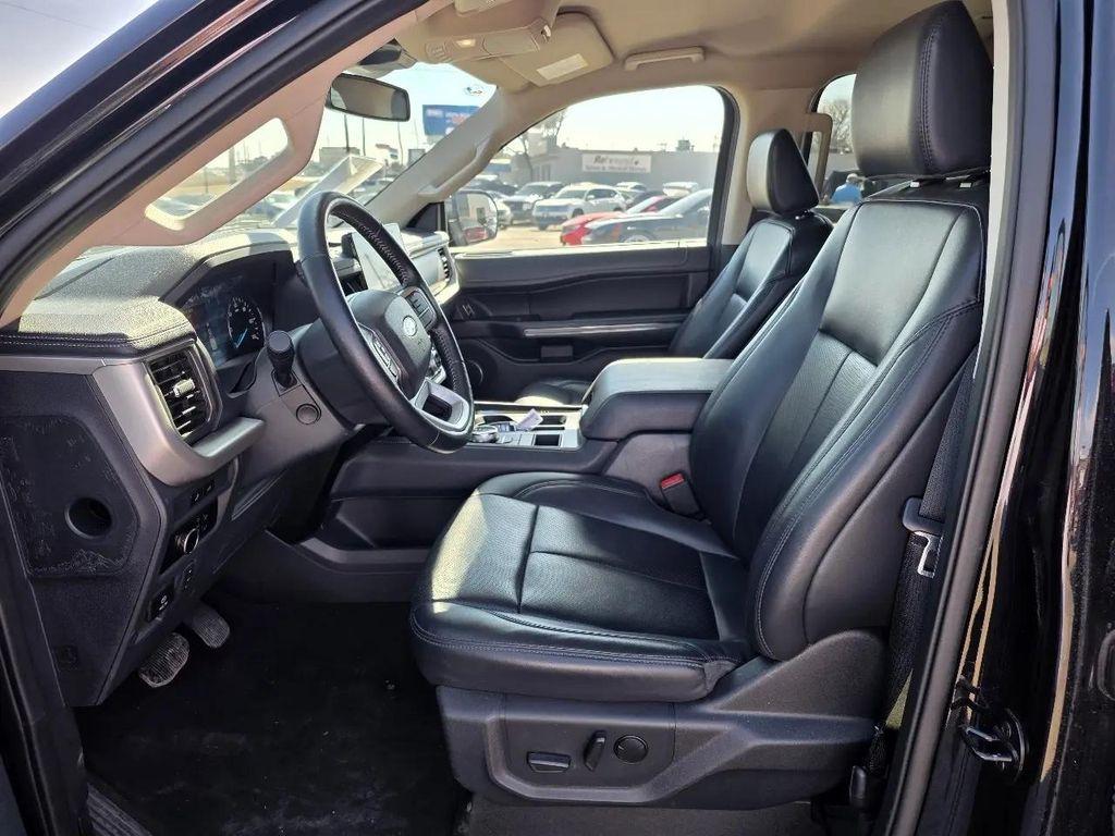 used 2024 Ford Expedition car, priced at $49,991