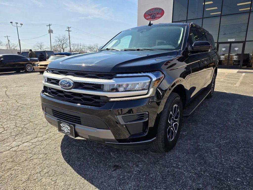 used 2024 Ford Expedition car, priced at $49,991