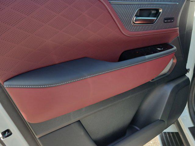 new 2026 INFINITI QX80 car, priced at $111,000