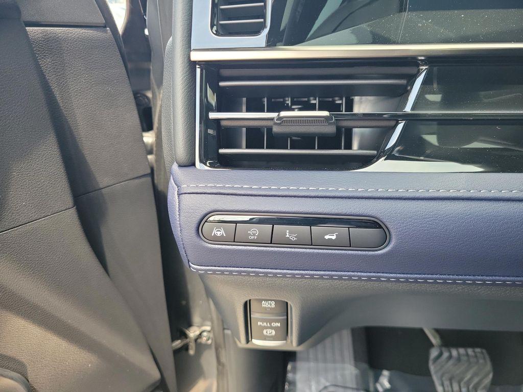 new 2026 INFINITI QX80 car, priced at $105,833