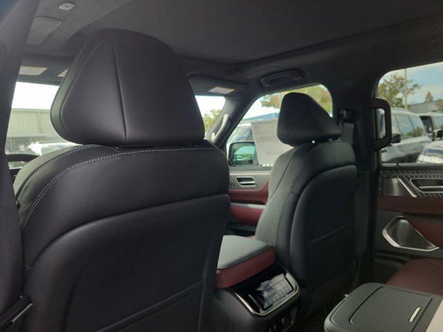 new 2026 INFINITI QX80 car, priced at $109,260